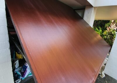 20230118 House garage - exterior painting